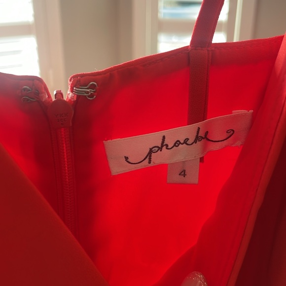 Beautiful classy red dress - Picture 6 of 8